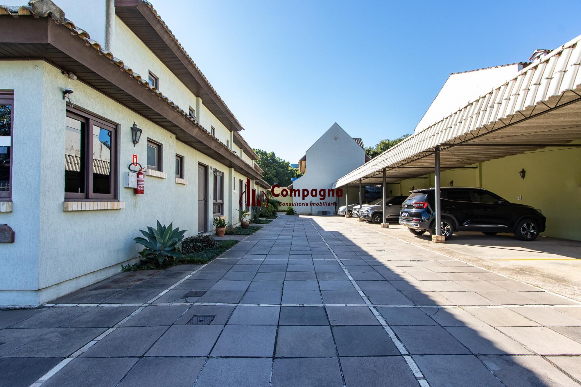Casa em condomínio fechado, 104m² privativos, 2 quartos, 1 vaga, bairro Camaquã — foto 2