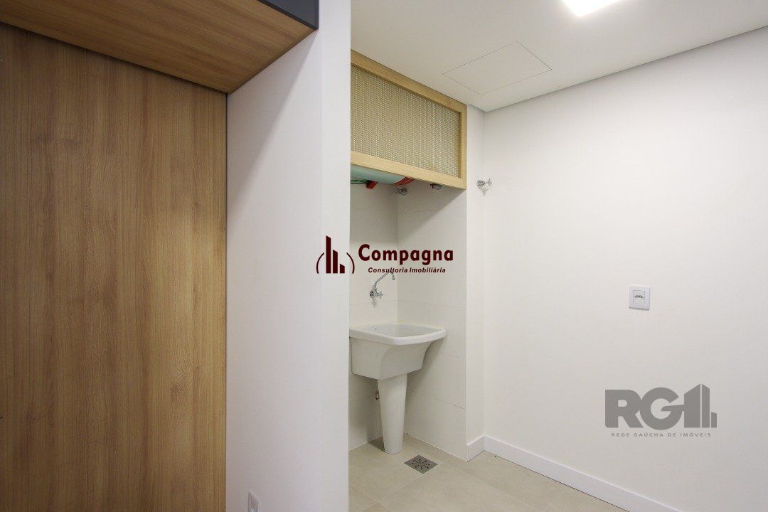 Apartamento em Porto Alegre no Bairro Petrópolis, de 2 quartos, GARDEN , semi mobiliado — foto 4