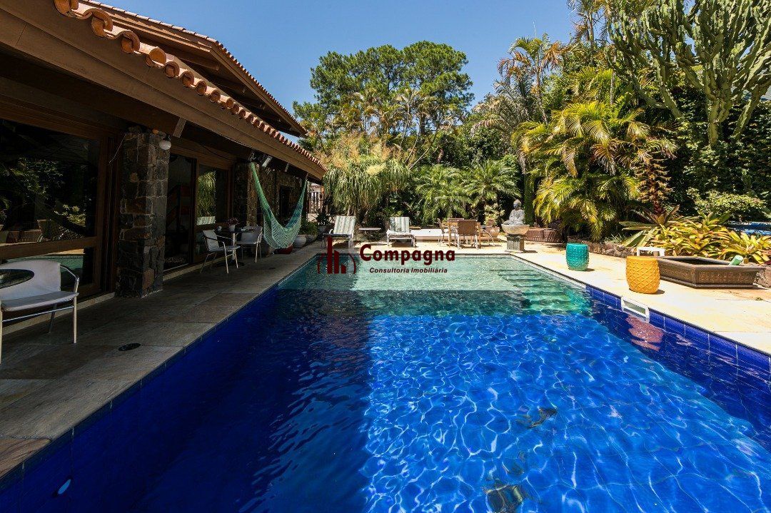 Casa para Venda - 370m², 5 dormitórios, sendo 2 suites, 7 vagas - Vila Assunção — foto 2
