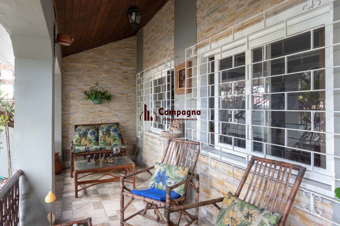 Casa para Venda com 3 dormitórios, sendo 1 suites e 4 vagas no bairro Ipanema — foto 3