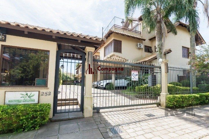 Casa de Condomínio 3 quartos à venda, 219m², Tristeza - Porto Alegre