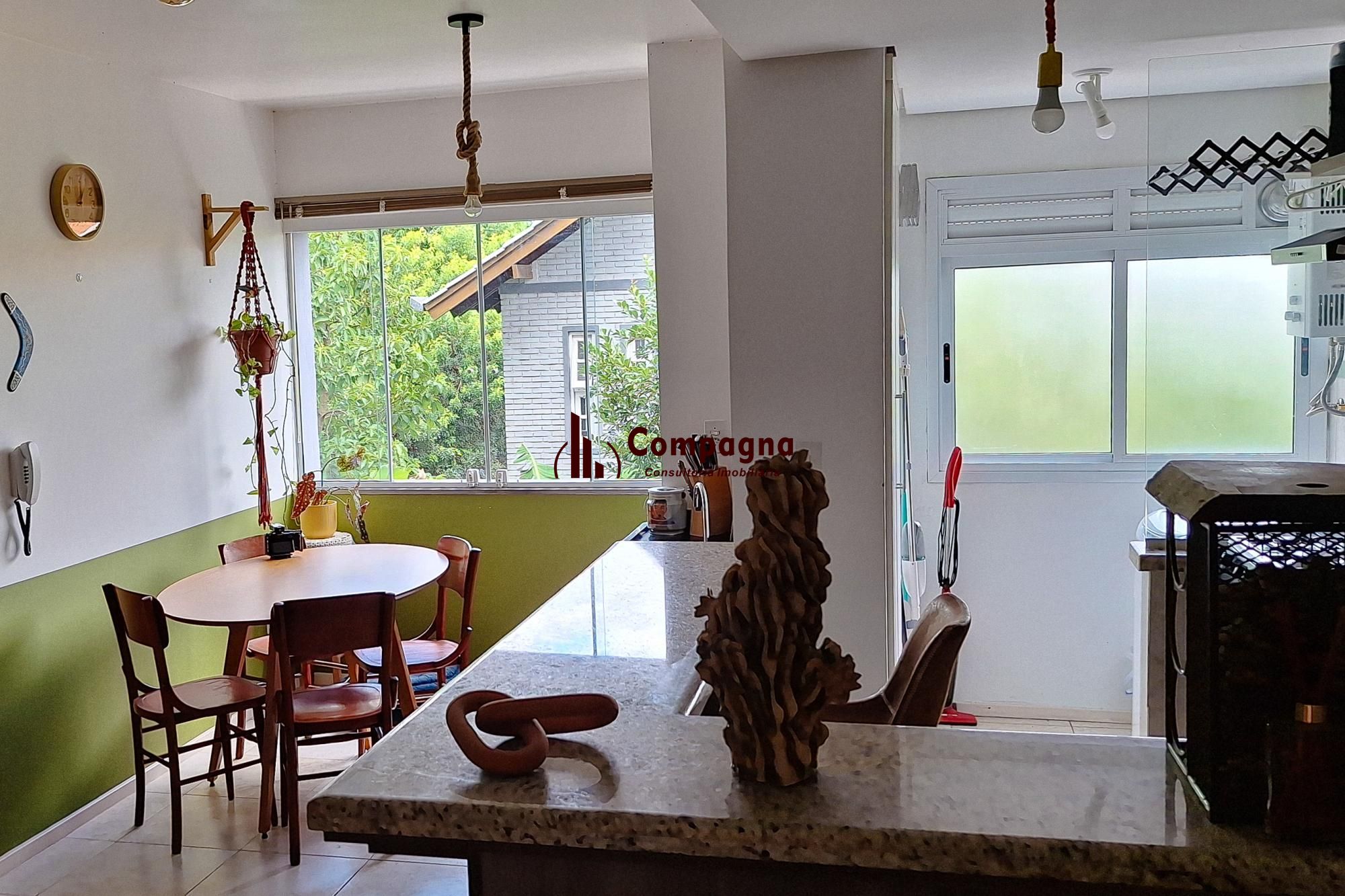 Belíssimo Apartamento com 3 dormitórios e 1 vaga de garagem no bairro Aberta dos Morros, zona sul de Porto Alegre. — foto 5