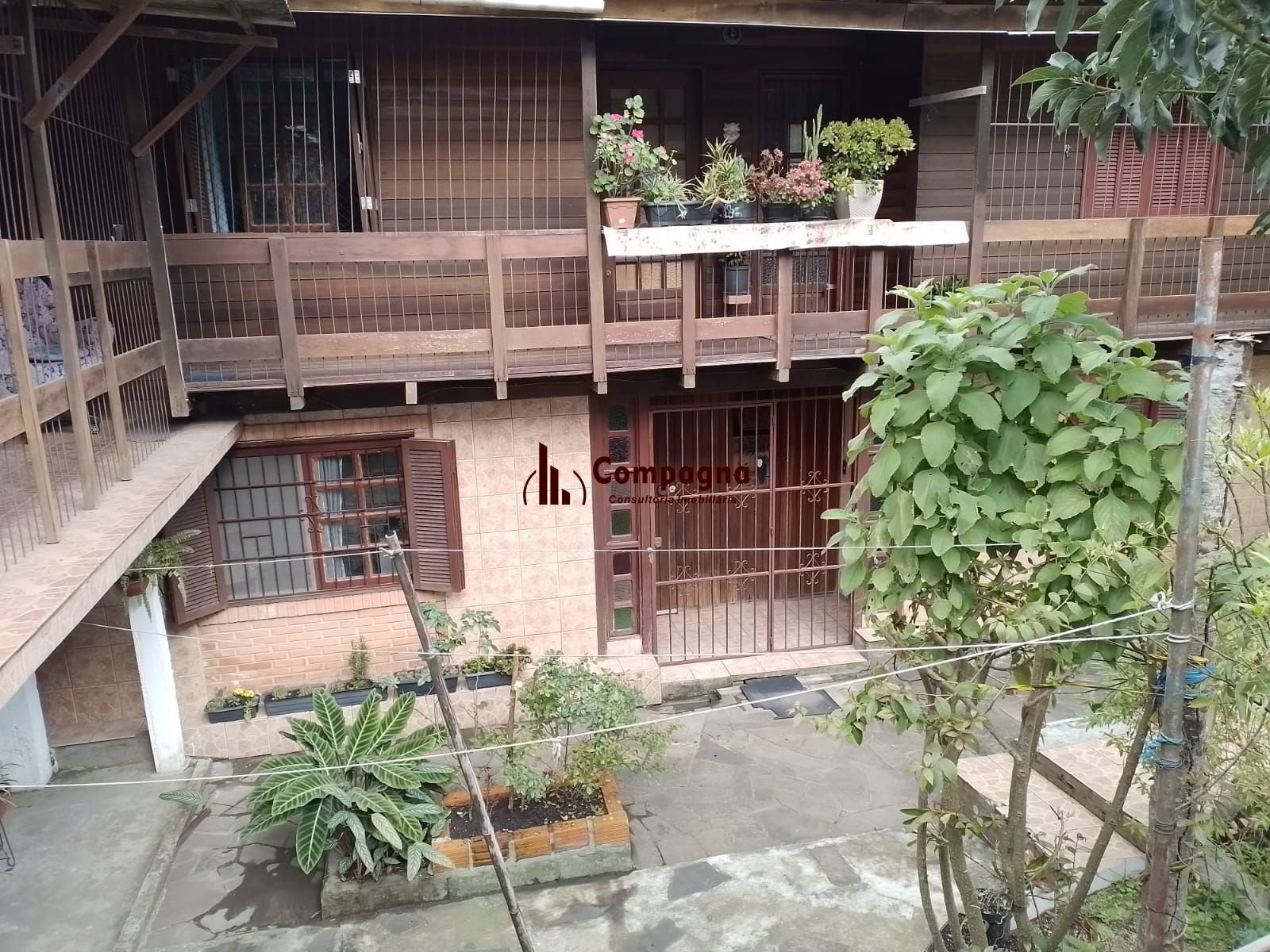 Casa 4 quartos à venda, 250m², Vila Nova - Porto Alegre