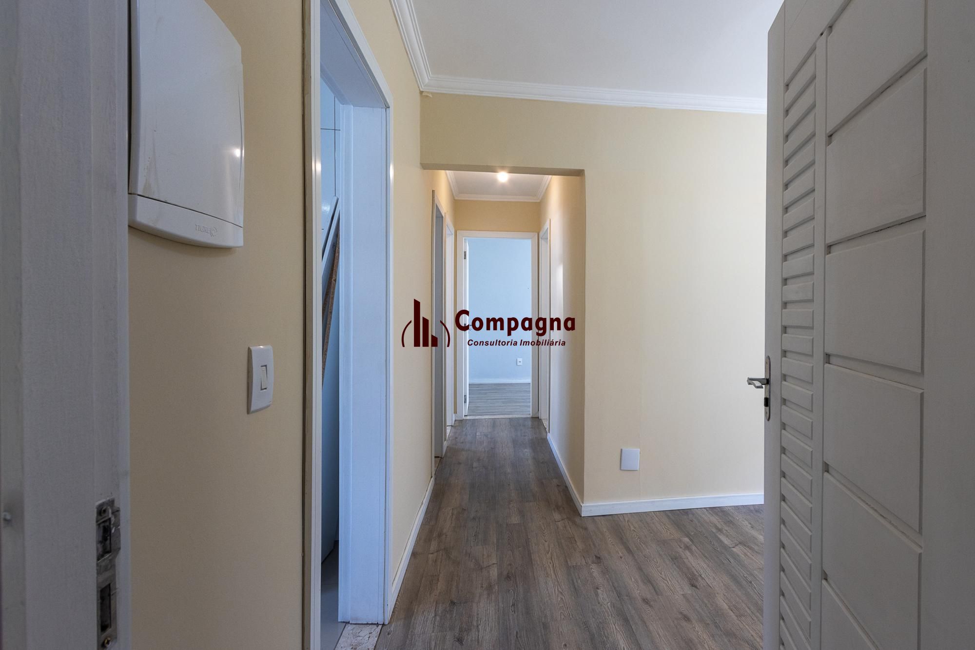 APARTAMENTO LOCADO, REFORMADO, 3 QUARTOS, 1 VAGA ROTATIVA - BAIRRO CAMAQUÃ — foto 5
