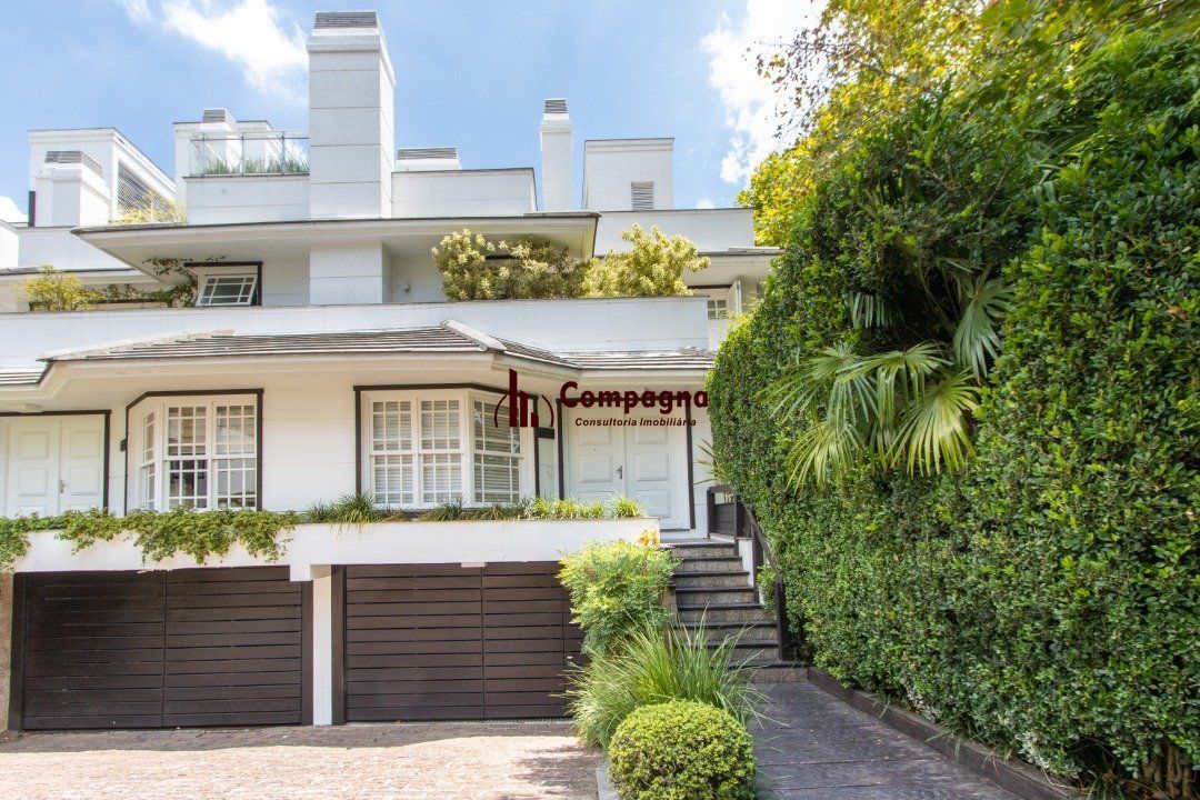Casa em condominio, mobiliada com 741m² privativos , com 3 suítes- master — foto 2