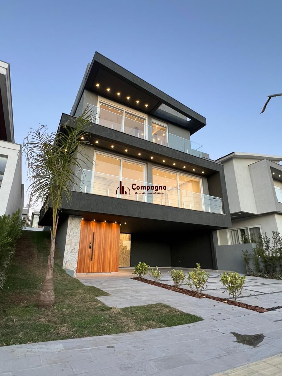 Casa de Condomínio com 3 suítes para comprar no Centro de Gravataí — foto 2