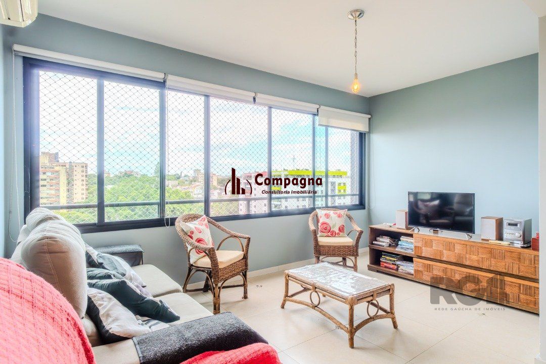 Cobertura Horizontal,  3 quartos, 1 suite, piscina, condominio com infra, 2 vagas - Bairro Tristeza