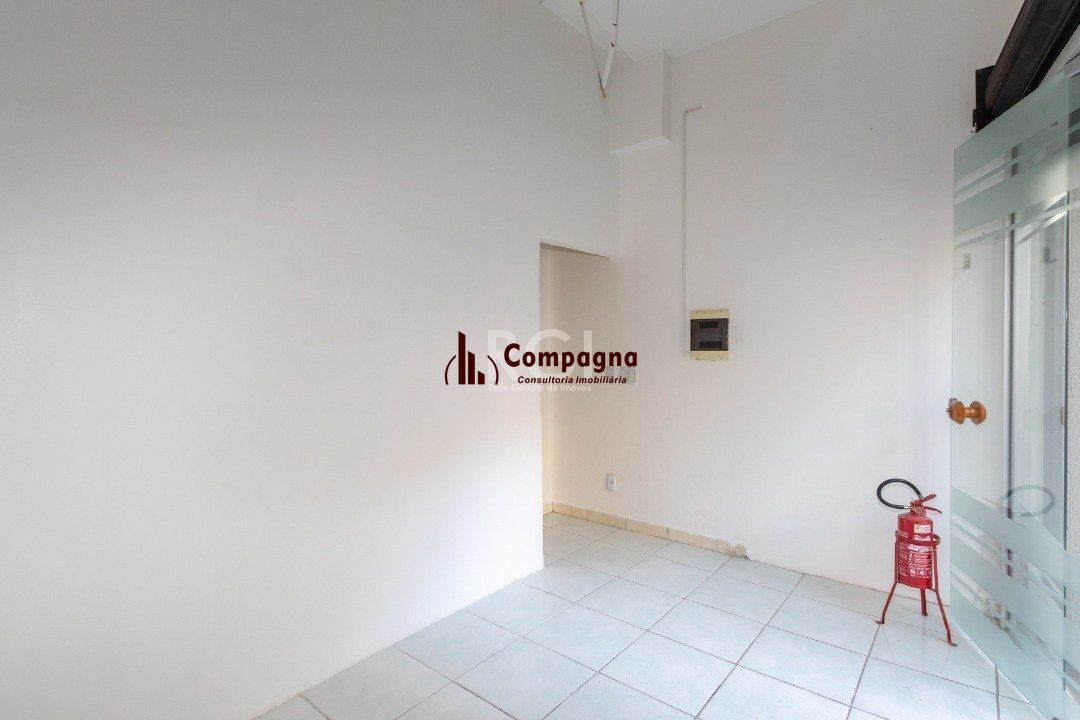 Loja para Venda - 52m², 0 dormitórios, Tristeza — foto 5