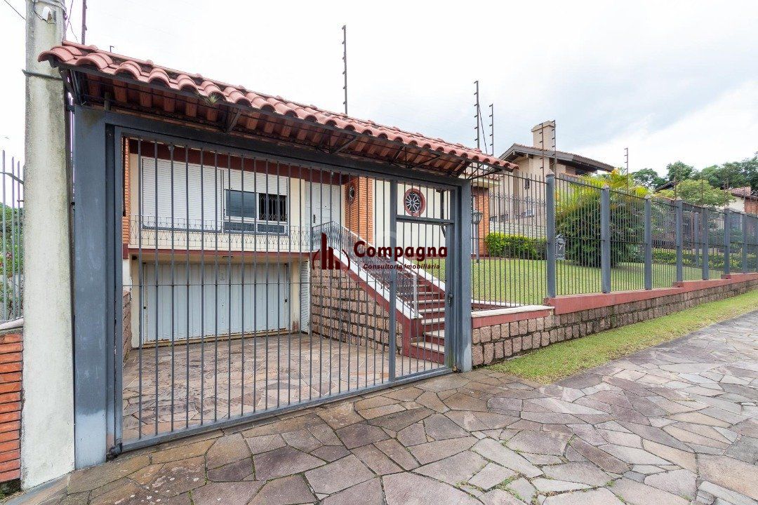 Casa para Venda - 280m², 4 dormitórios, sendo 1 suites, 3 vagas - Vila Assunção — foto 2