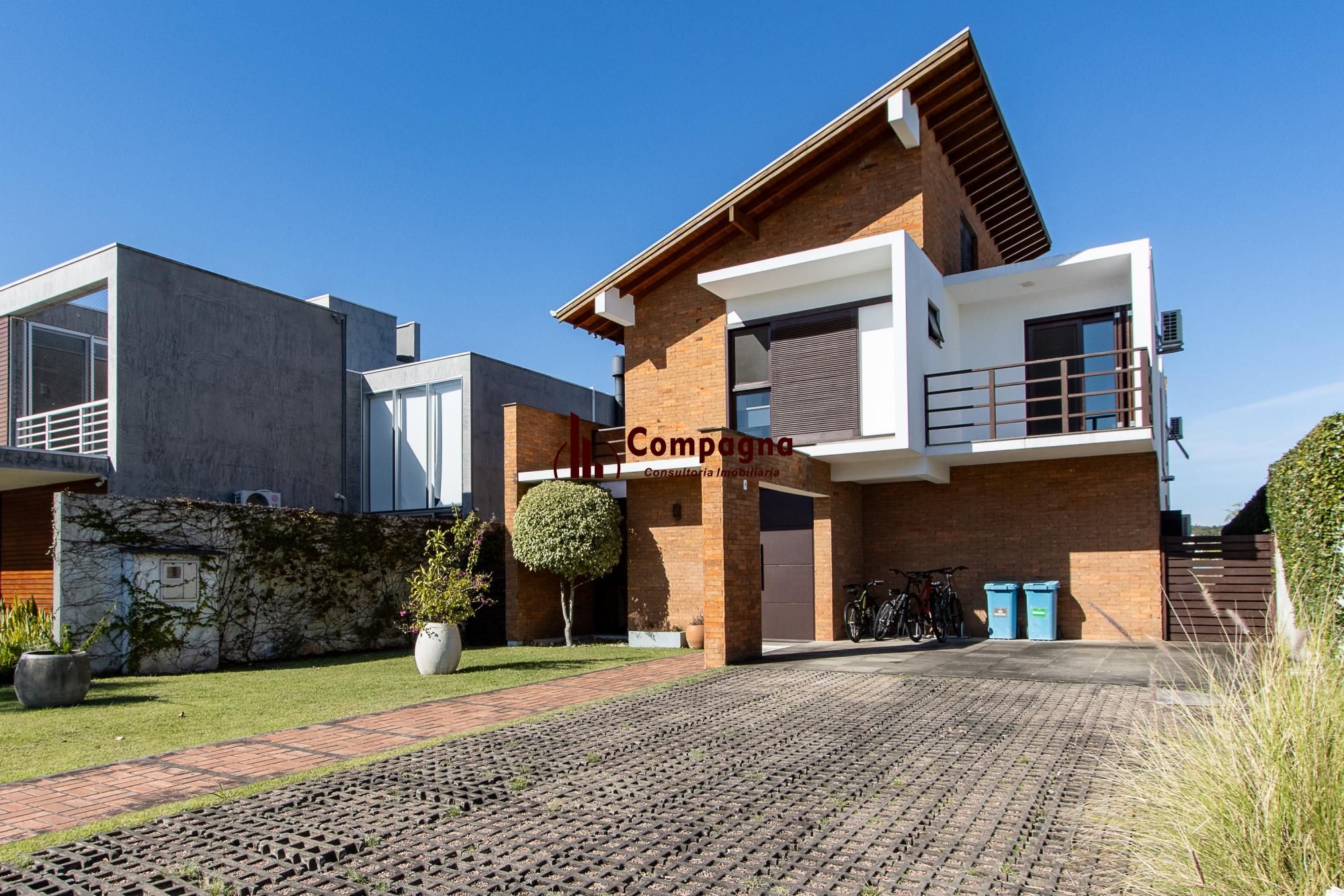 Casa no Condominio Terra Ville.  3 suites, com fundo para o lago. — foto 2