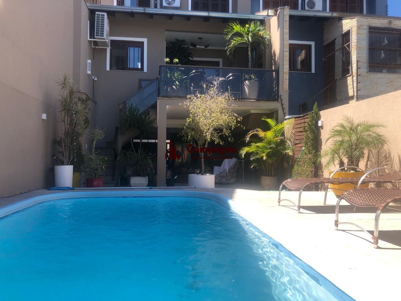 Casa ampla com tudo o que você e sua família precisam.