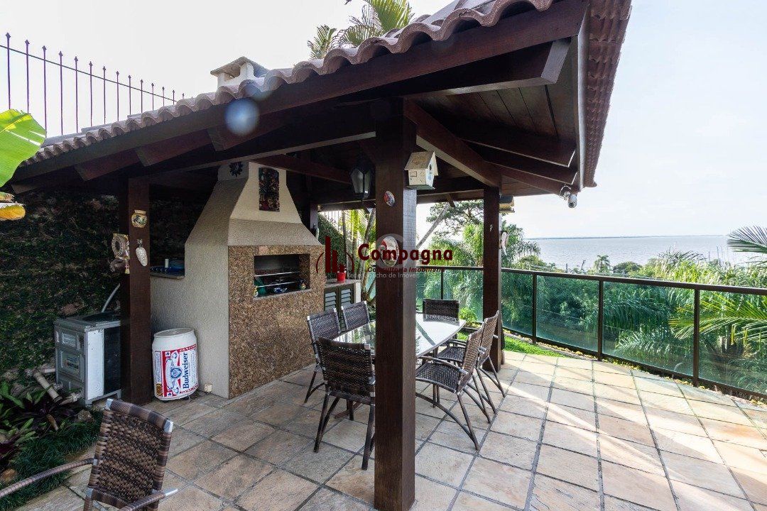 Casa para Venda - 430m², 4 dormitórios, sendo 2 suites, 4 vagas - Vila Assunção