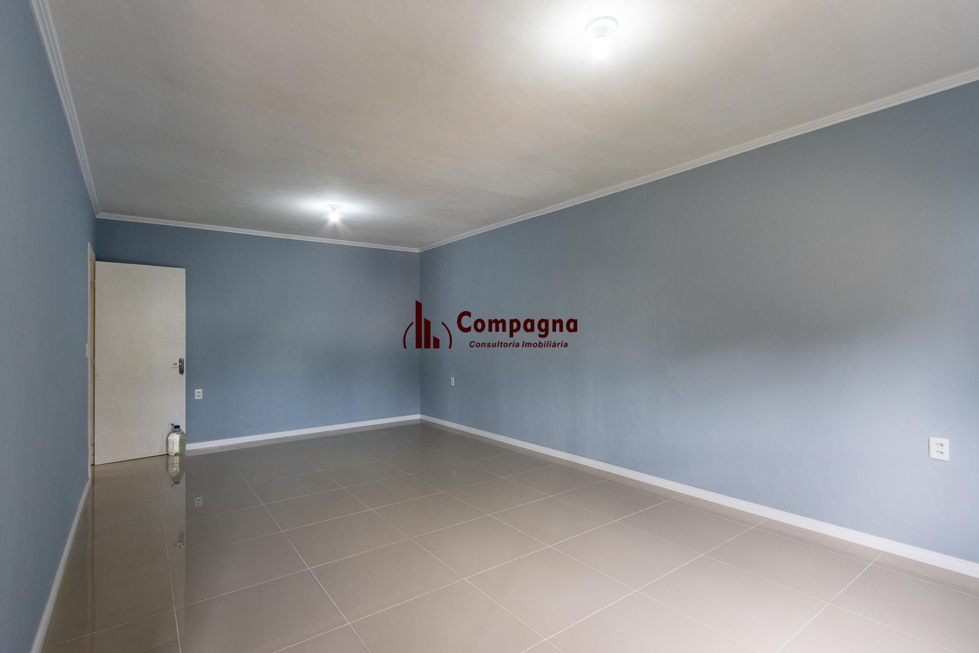 Terreno com 2 casas, 4 quartos, 1 suite - Bairro Cavalhada — foto 4