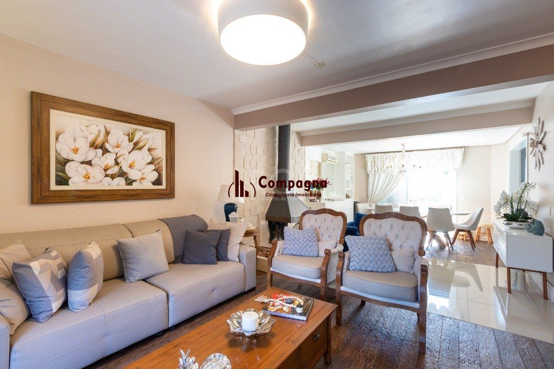 Casa Condominio para Venda - 240m², 4 dormitórios, sendo 1 suites, 2 vagas - Ipanema