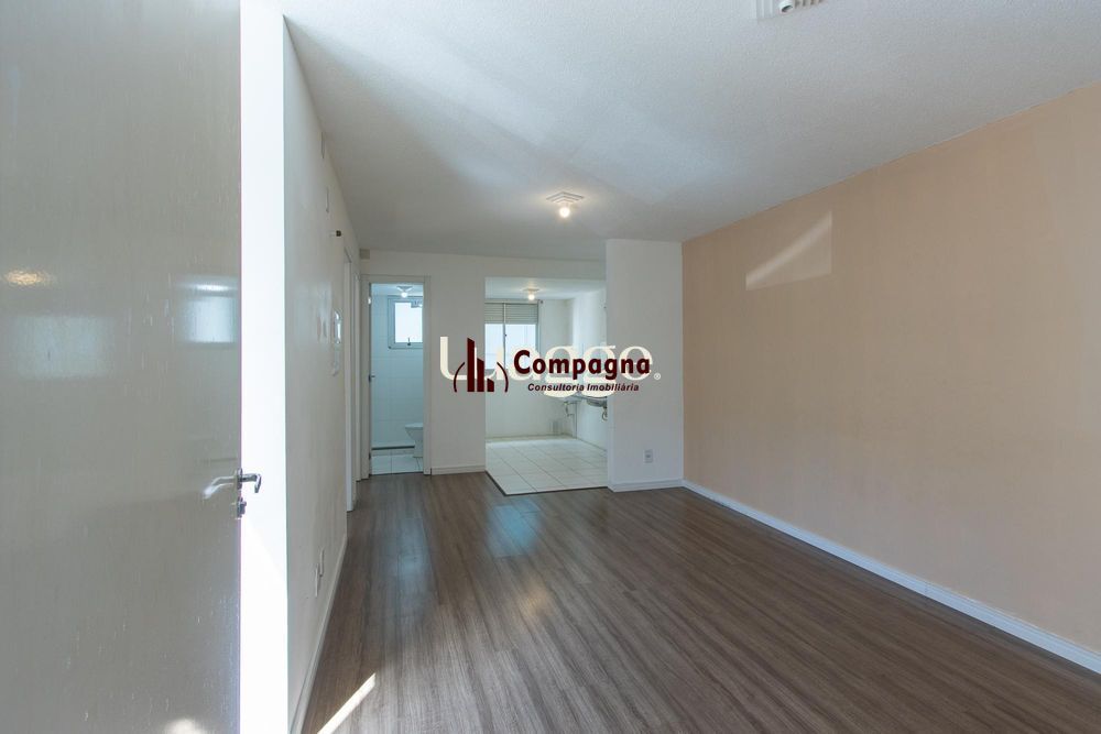 Apartamento 2 quartos, reformado, 1 vaga escriturada - Vila Nova