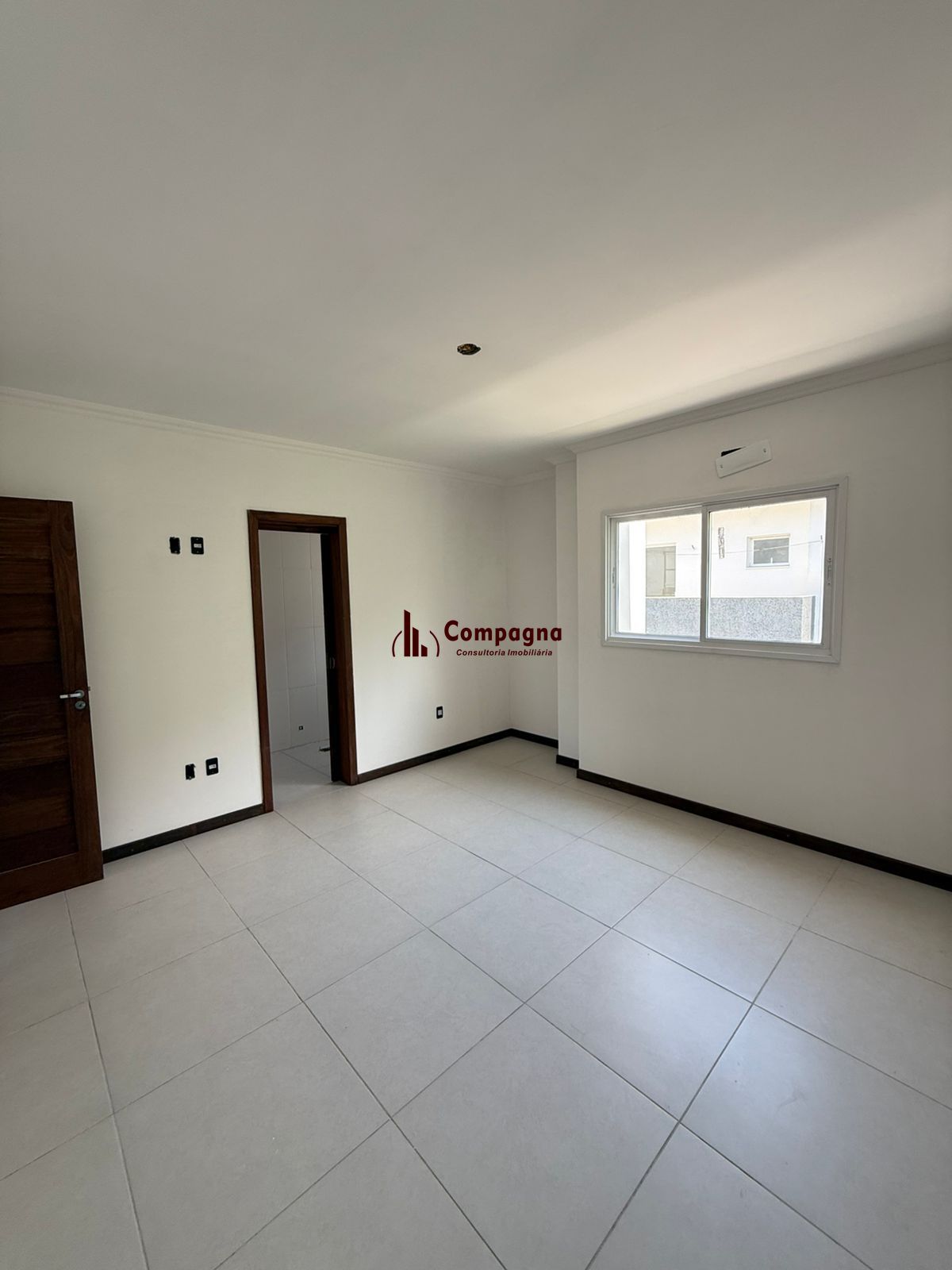 Casa nova em condominio a venda em Porto Alegre — foto 3