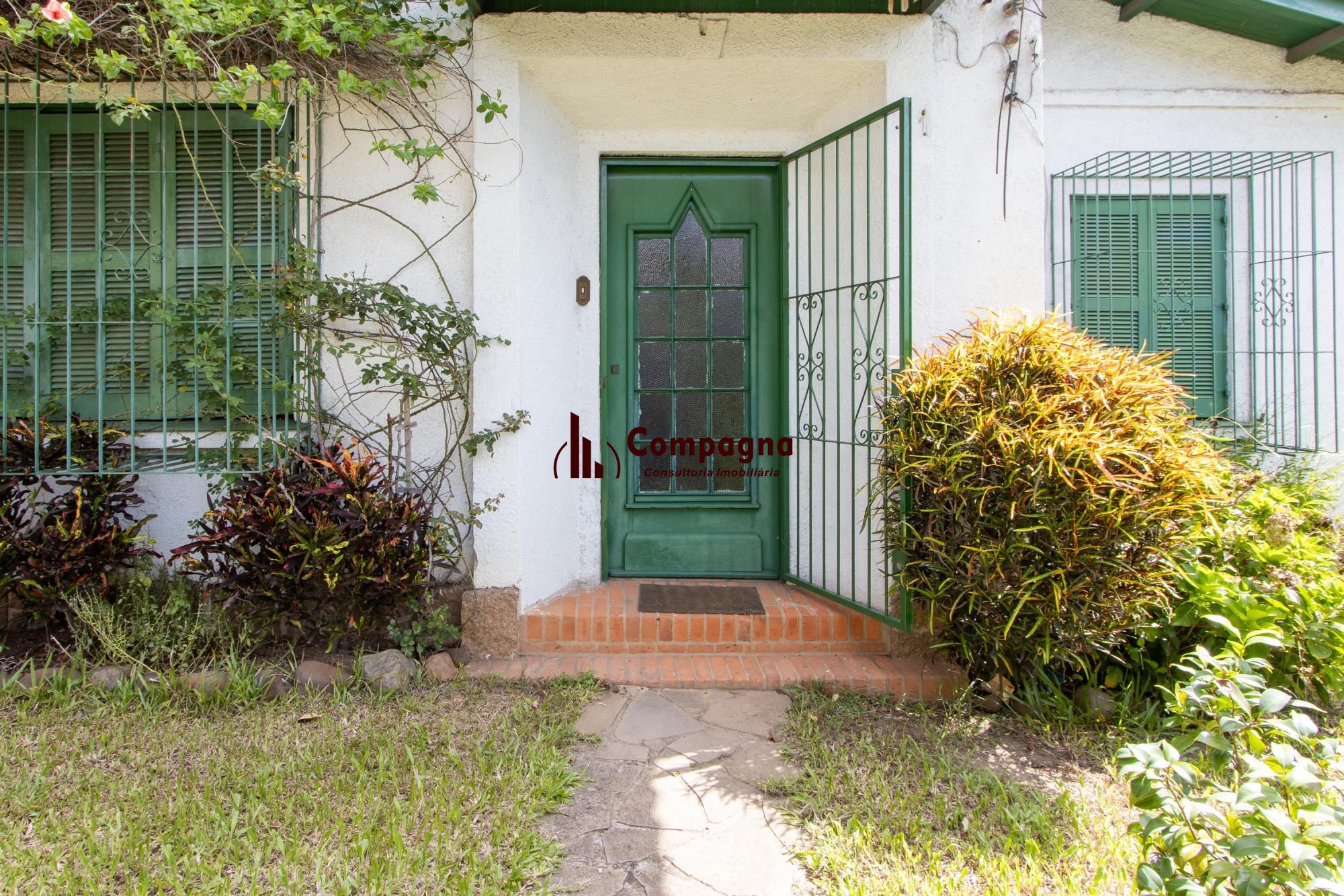 Casa para Venda - 300m², 3 dormitórios, Medianeira — foto 4