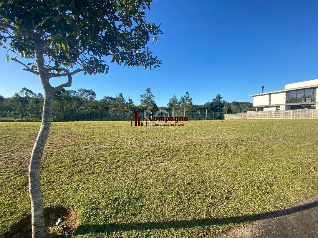 Excelente terreno no Alphaville condomínio Veneto.  Possui 497,96m2 de área privativa, — foto 3