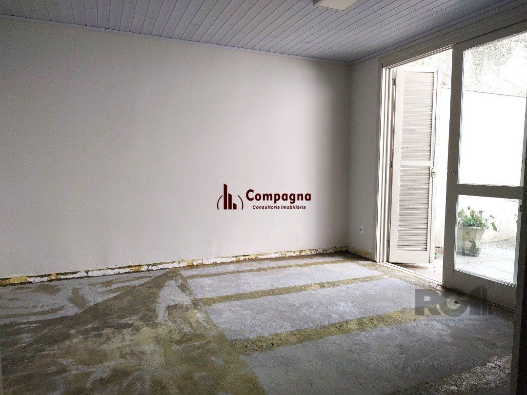 Apartamento Garden, 2 quartos, 1 suite, 2 banheiros, dependência de empregada - Bairro Petrópolis — foto 5