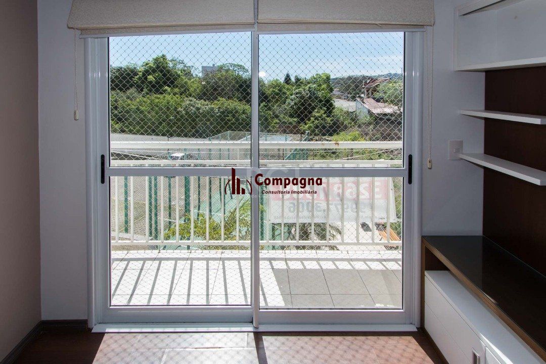 Apartamento | Bairro Cristal | 2 dormitórios | Suíte |  Semi mobiliado |  1 vaga escriturada — foto 2