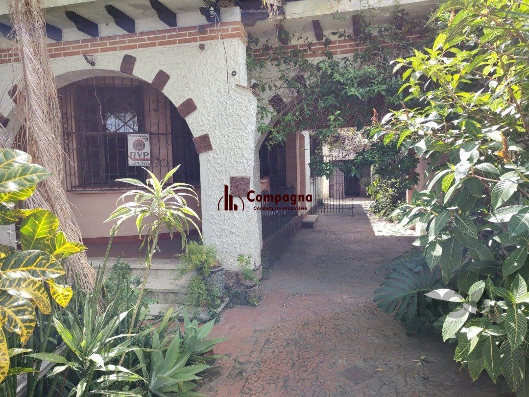 Casa comercial térrea na Av. Aparício Borges - bairro Teresópolis — foto 3