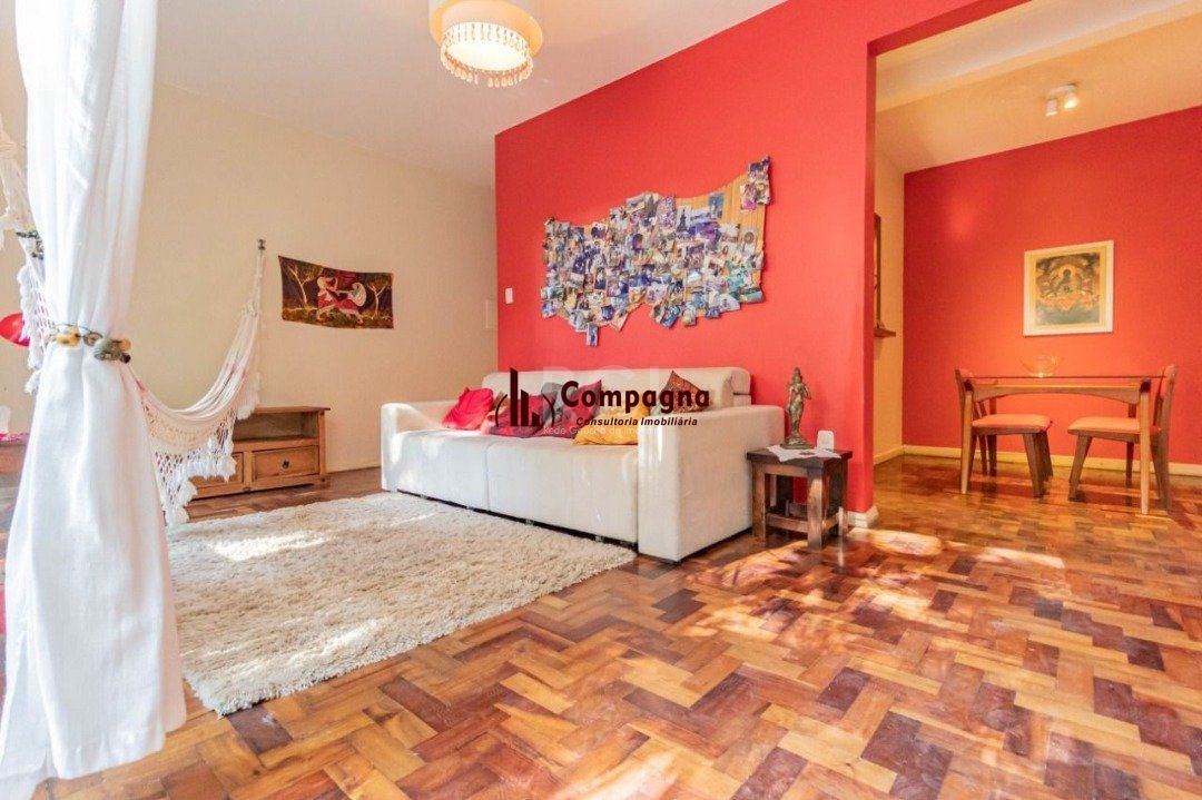 Apartamento garden, estilo casa, no coração do Moinhos de Vento