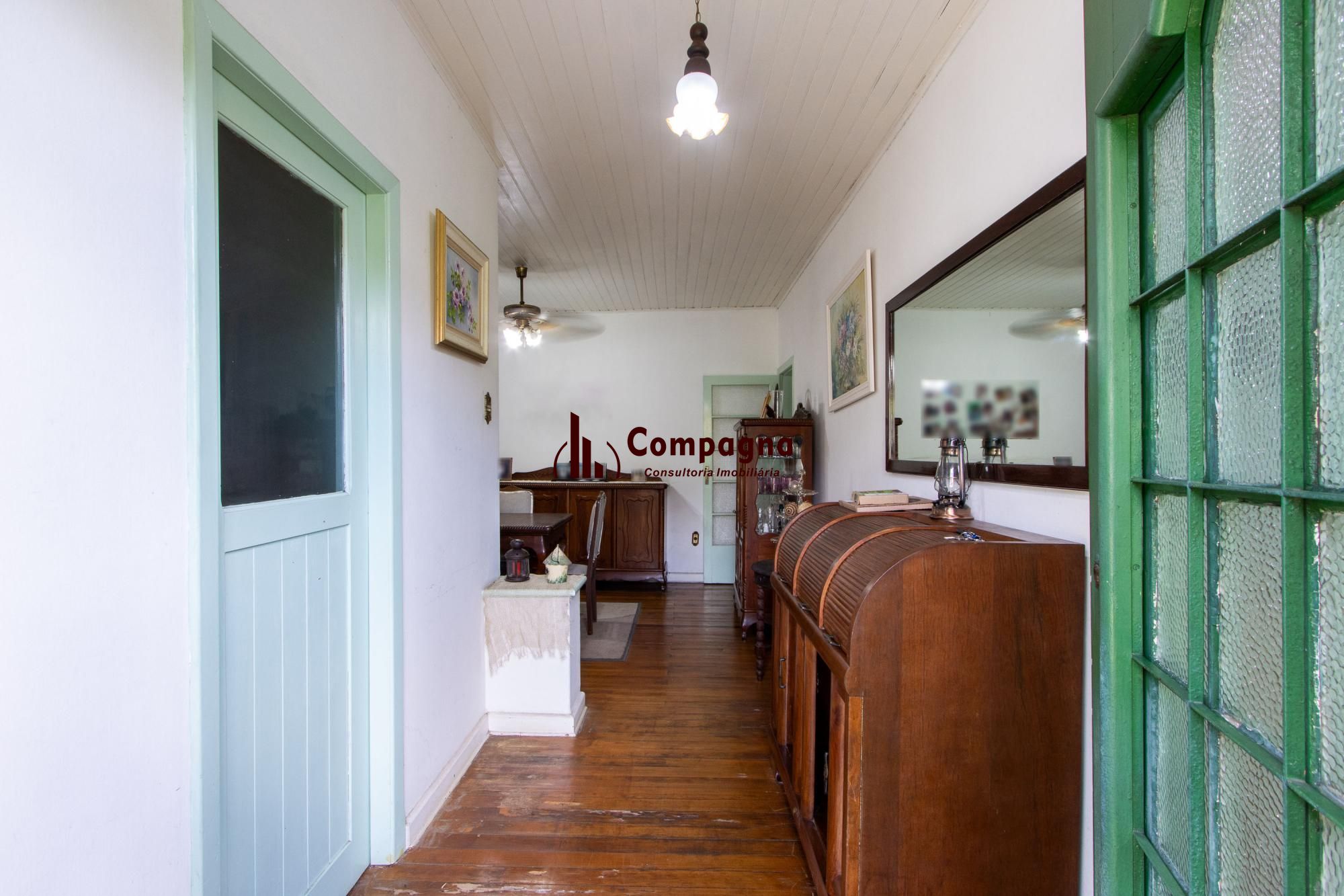 Casa para Venda - 300m², 3 dormitórios, Medianeira — foto 5