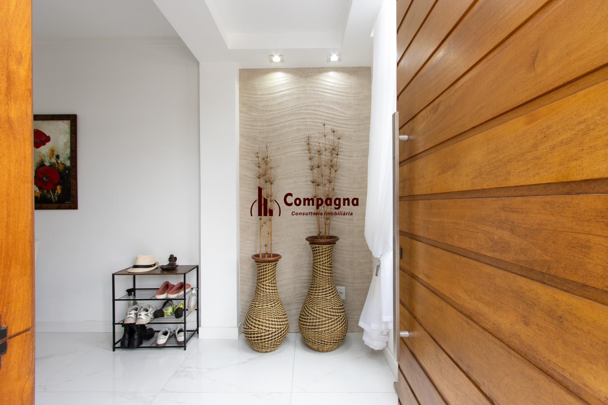 Excelente casa de alvenaria, 4 dormitórios, 2 suítes e 2 vagas de garagem. — foto 3