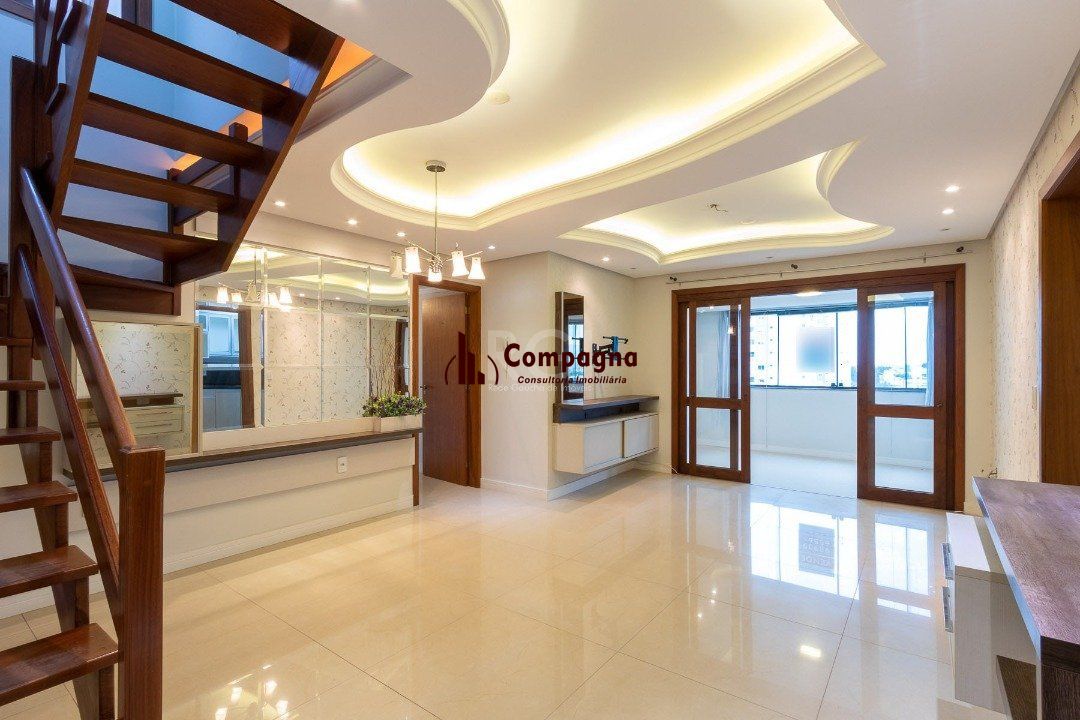 Cobertura para Venda - 247.08m², 3 dormitórios, sendo 1 suites, 2 vagas - Vila Ipiranga