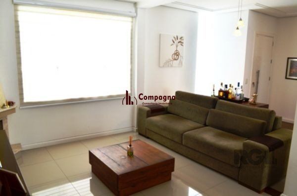 Casa para Venda - 140m², 3 dormitórios, sendo 1 suites, 1 vaga - Hípica — foto 4