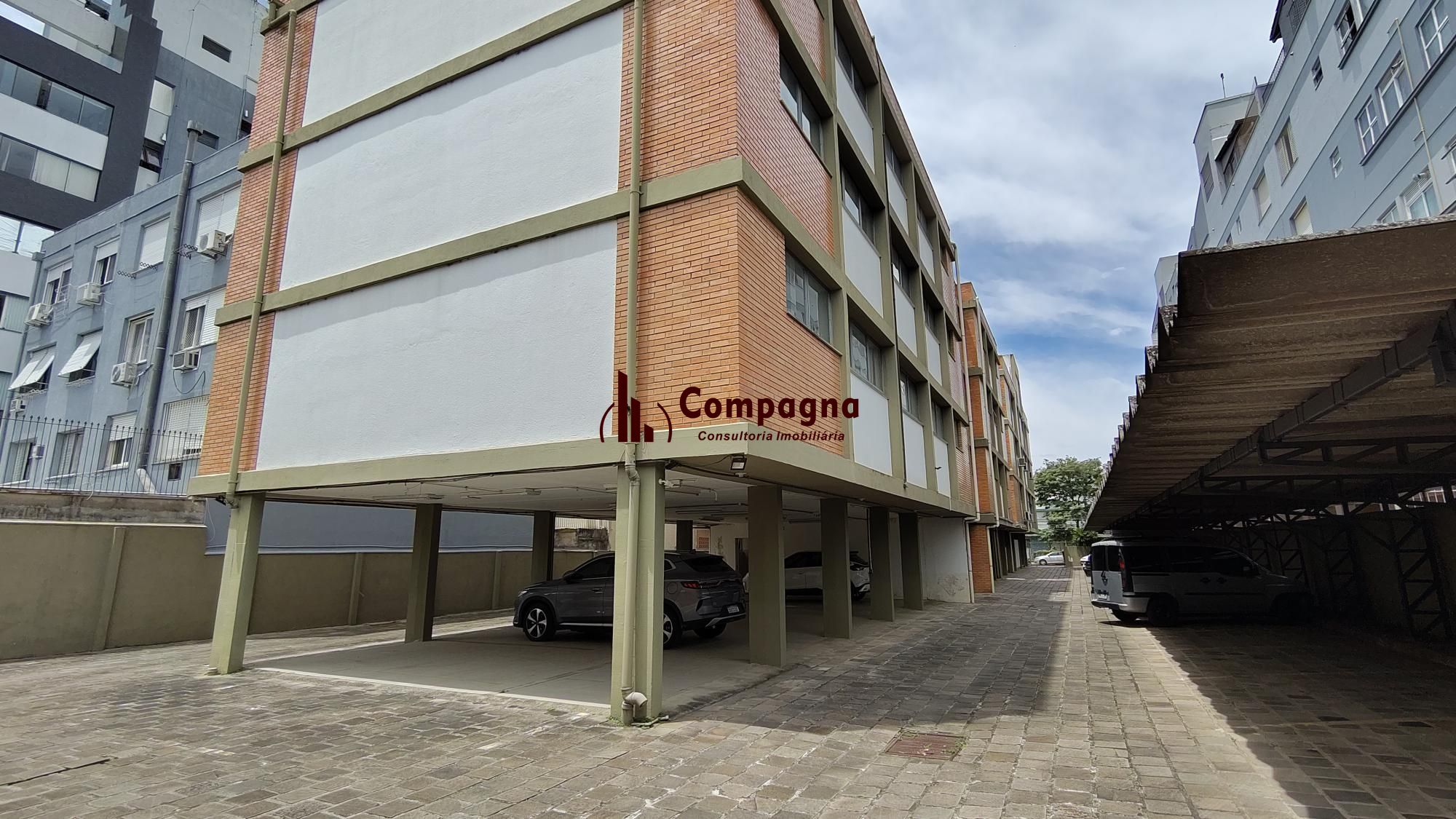 Prédio Comercial no bairro Menino Deus. — foto 5