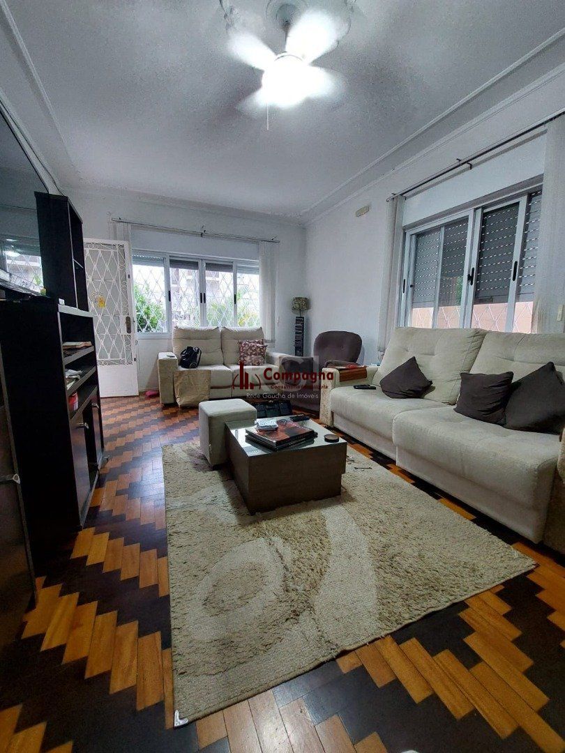 Casa para Venda - 184m², 3 dormitórios, sendo 1 suites, 4 vagas - Cristal — foto 2