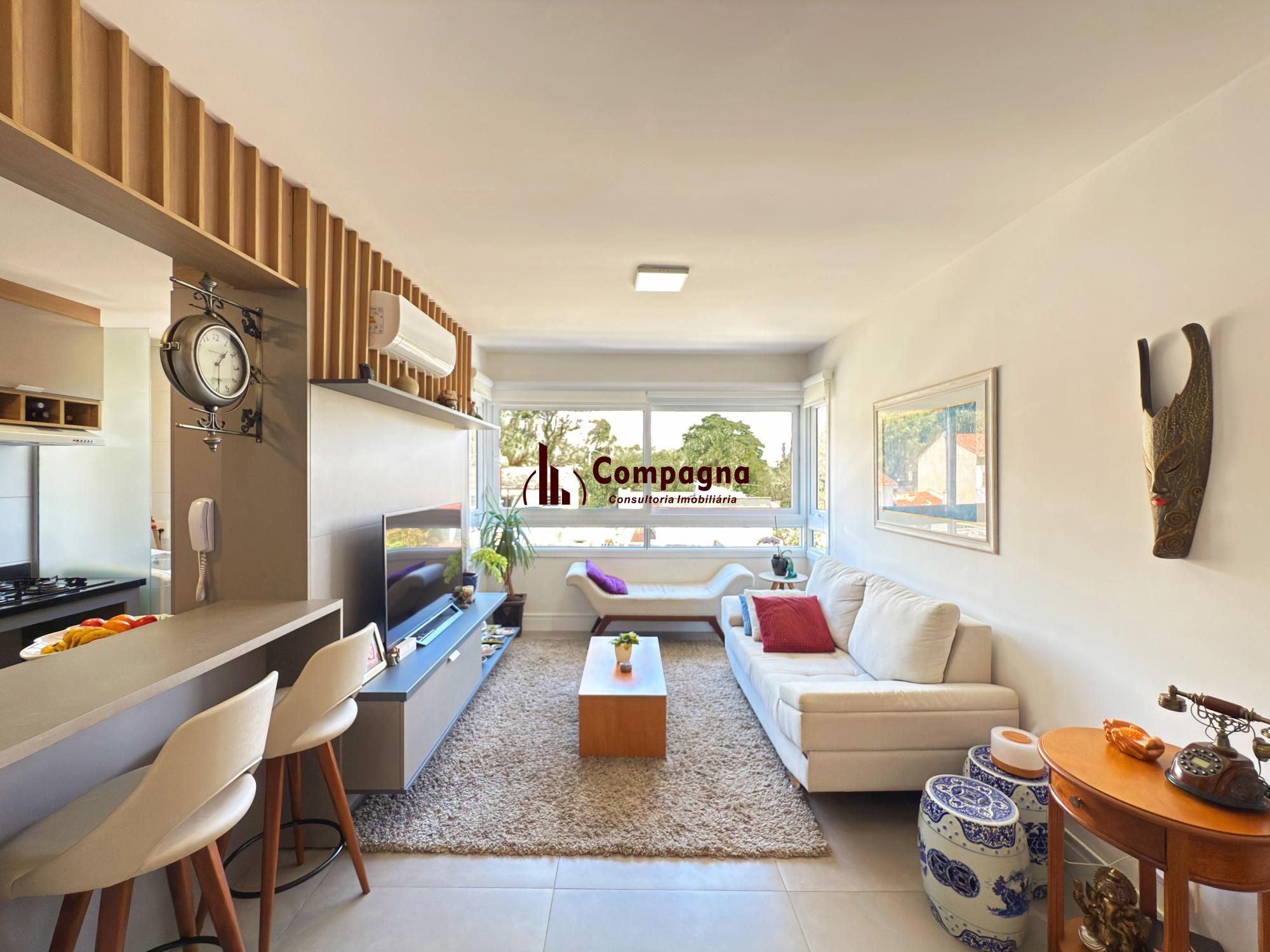 Apartamento 03 Suítes bairro Cristal, 88,97m² de área privativa, semimobiliada e 02 vagas de garagens cobertas. — foto 3