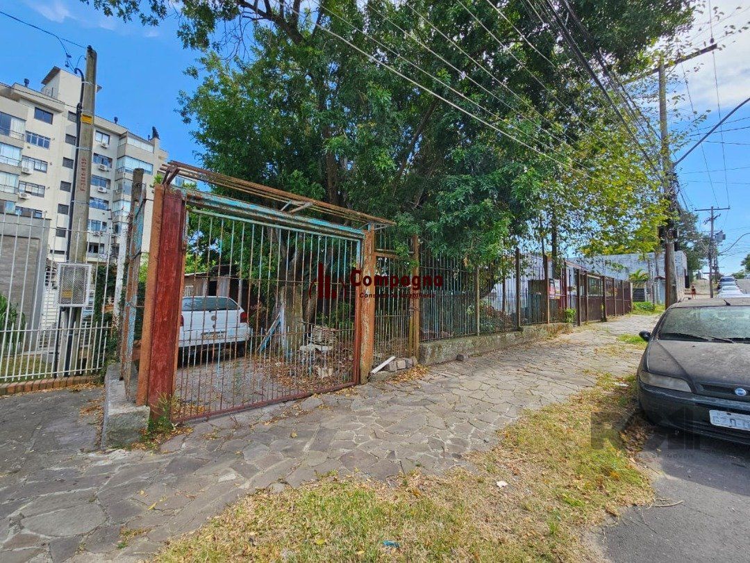 Terreno plano de 426 m², localizado na Rua Padre João Batista Reus, — foto 5