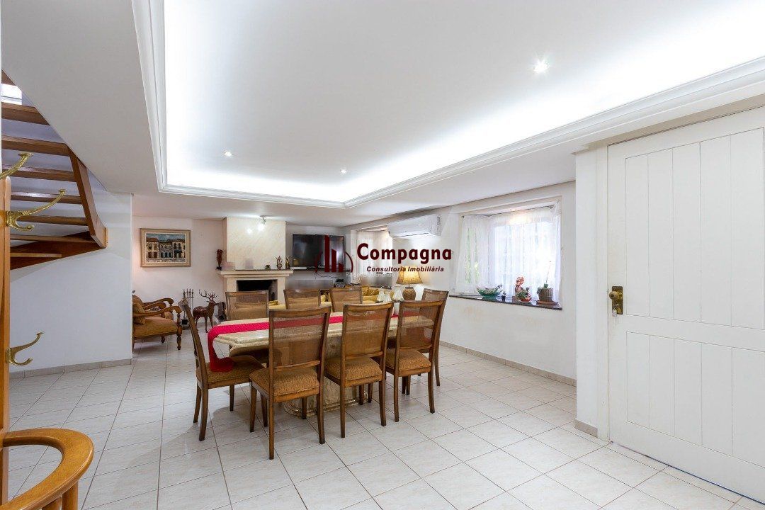 Casa Condominio para Venda - 300m², 4 dormitórios, sendo 2 suites, 2 vagas - Ipanema — foto 5