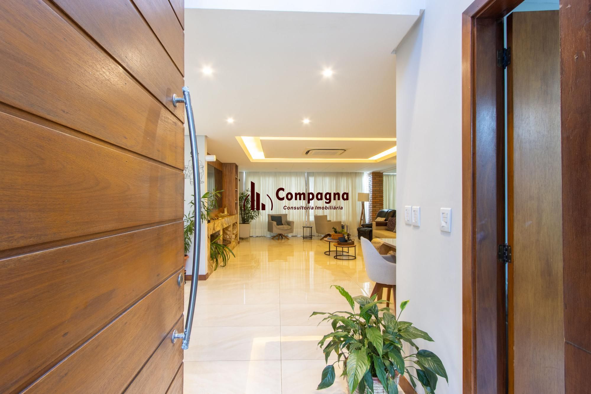 Casa 4 dormitórios com elevador — foto 4