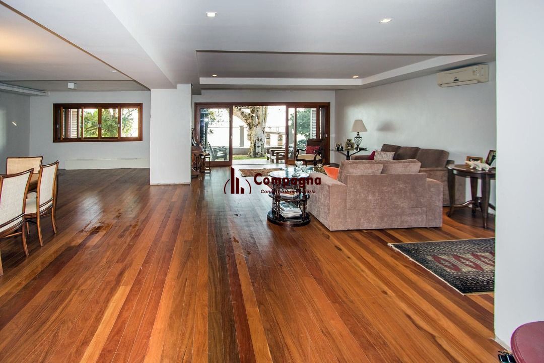 Casa para Venda - 420m², 4 dormitórios, sendo 3 suites, 5 vagas - Tristeza — foto 2