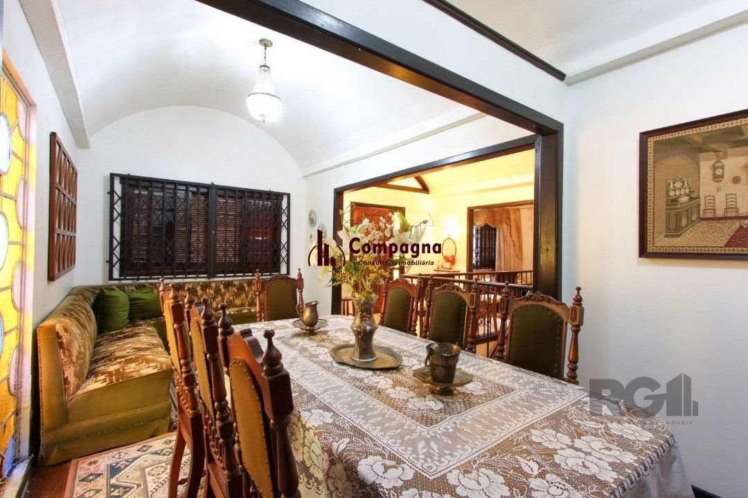 Casa de esquina.