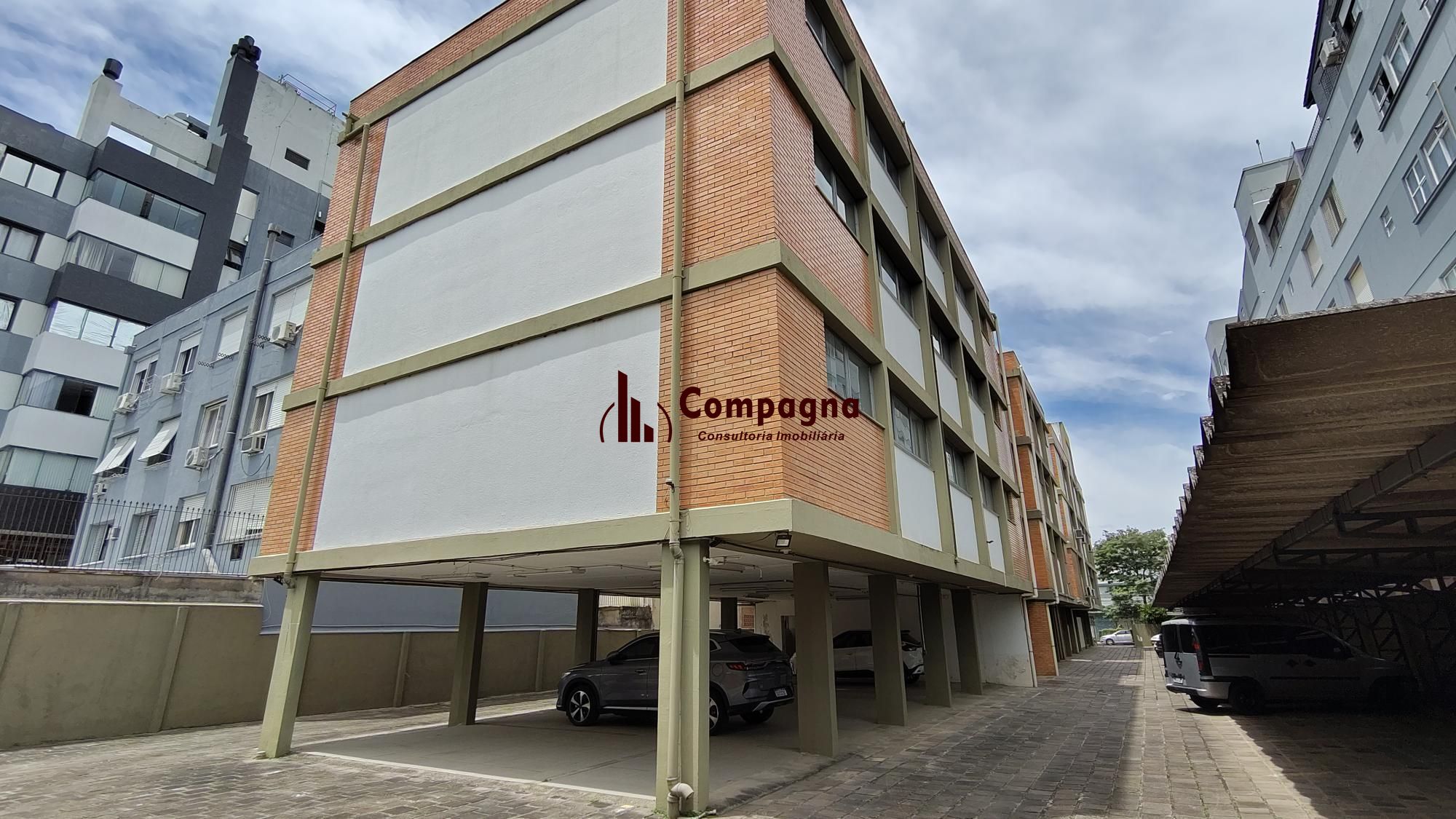 Prédio Comercial no bairro Menino Deus. — foto 4