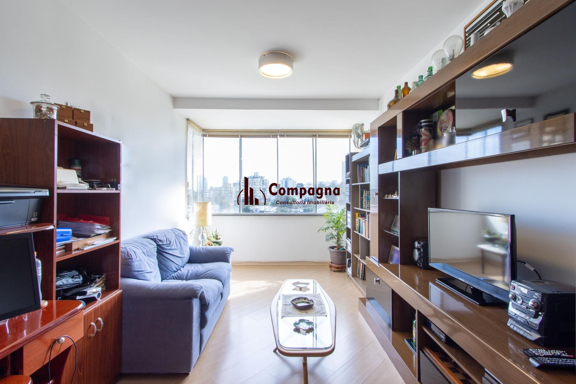 Apartamento de 2 dormitórios, na zona sul de Porto Alegre, semi-mobiliado, churrasqueira e box escriturado.