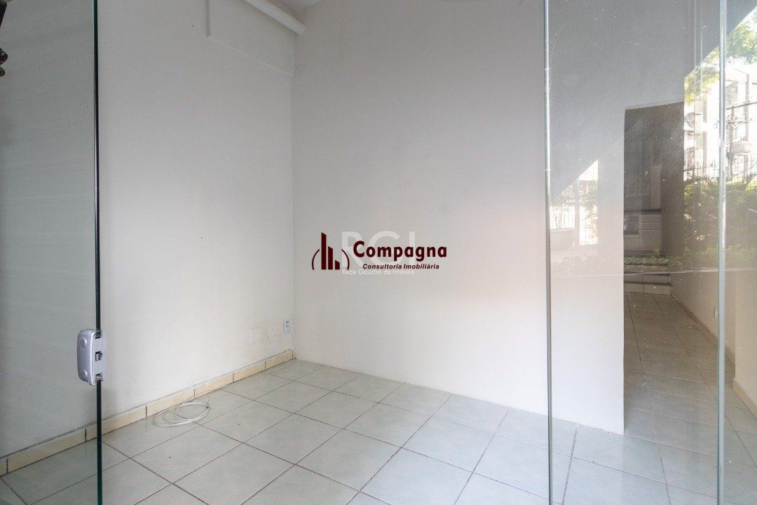 Loja para Venda - 52m², 0 dormitórios, Tristeza — foto 4