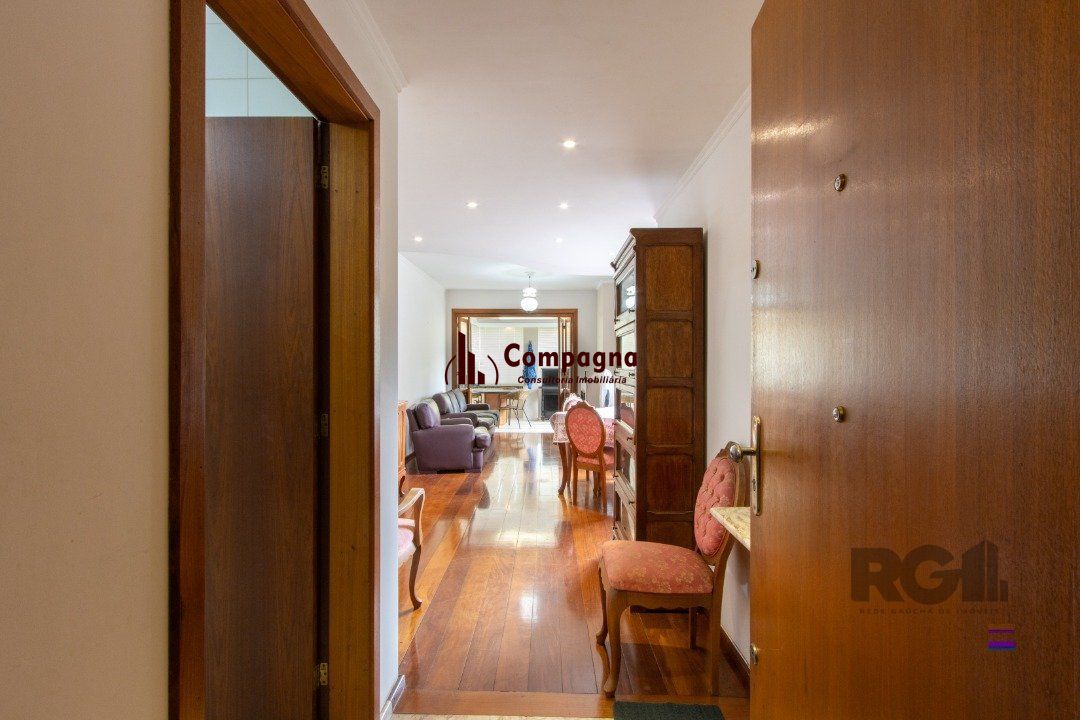 Apartamento semi mobiliado de 3 quartos com suíte no bairro Tristeza junto ao Colégio Mãe de Deus — foto 2