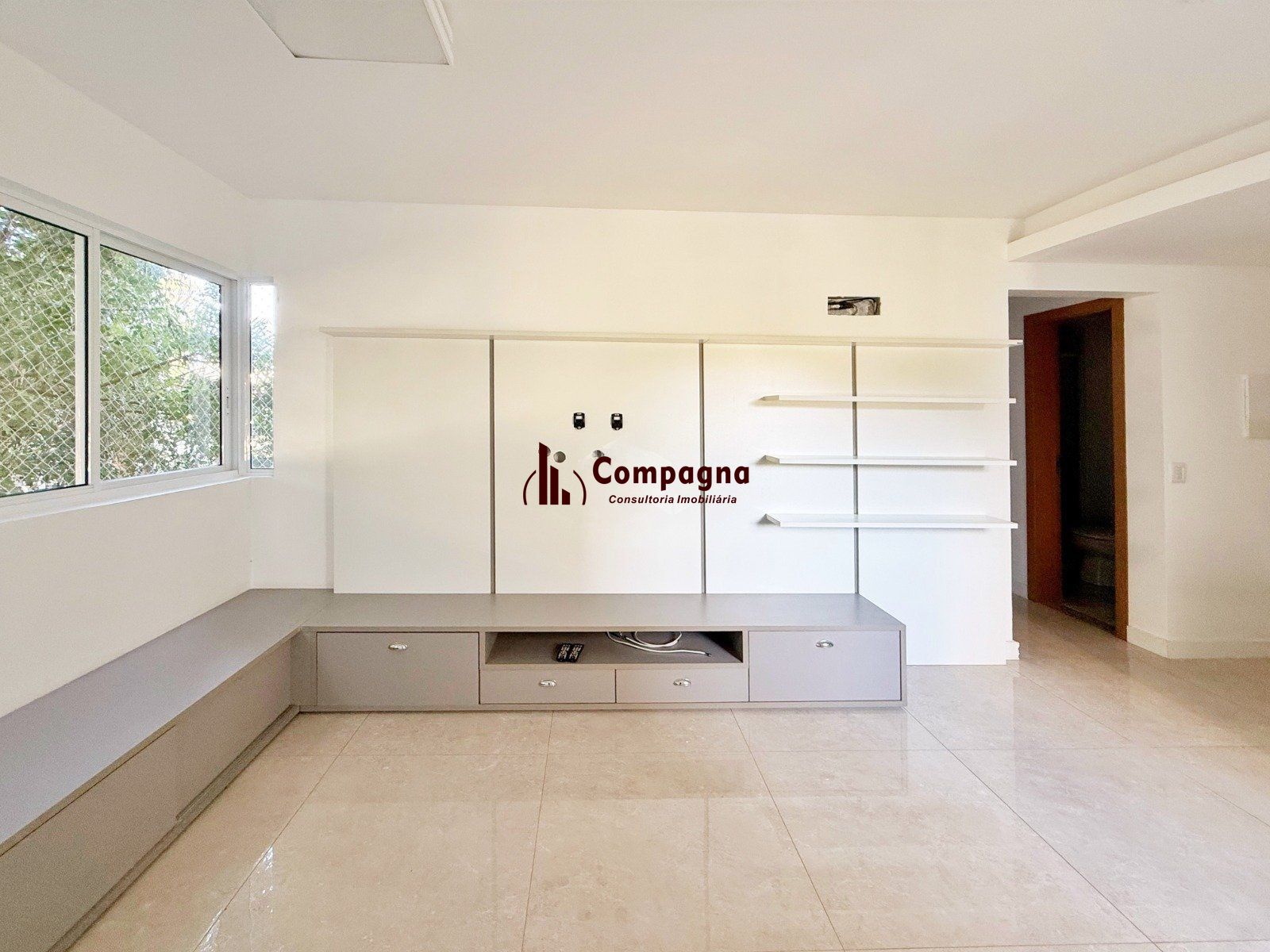 Apartamento com 2 dormitórios, sendo 1 suíte, e sala ampla com ambientes integrados - Condomínio Residencial Sucre — foto 4