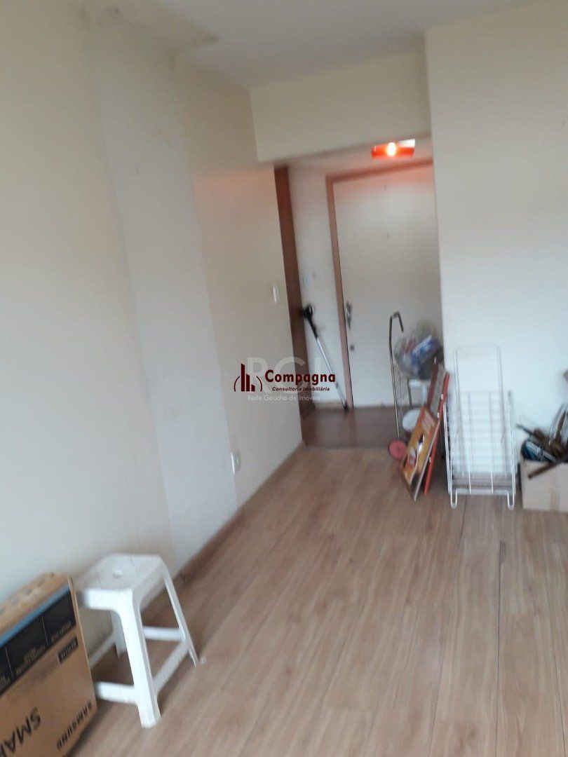 Apartamento para Venda - 44.57m², 1 dormitório, Cristal — foto 2
