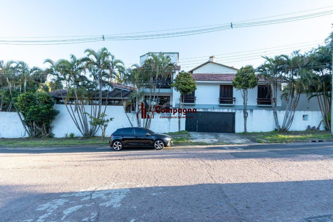 Casa para Venda - 558.14m², 4 dormitórios, sendo 4 suites, 6 vagas - Jardim Isabel