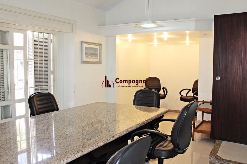 Predio para Venda - 236m², 0 dormitórios, 4 vagas - Menino Deus