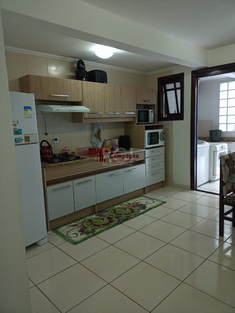 Casa para Venda - 131.92m², 2 dormitórios, sendo 2 suites, Guarujá — foto 4