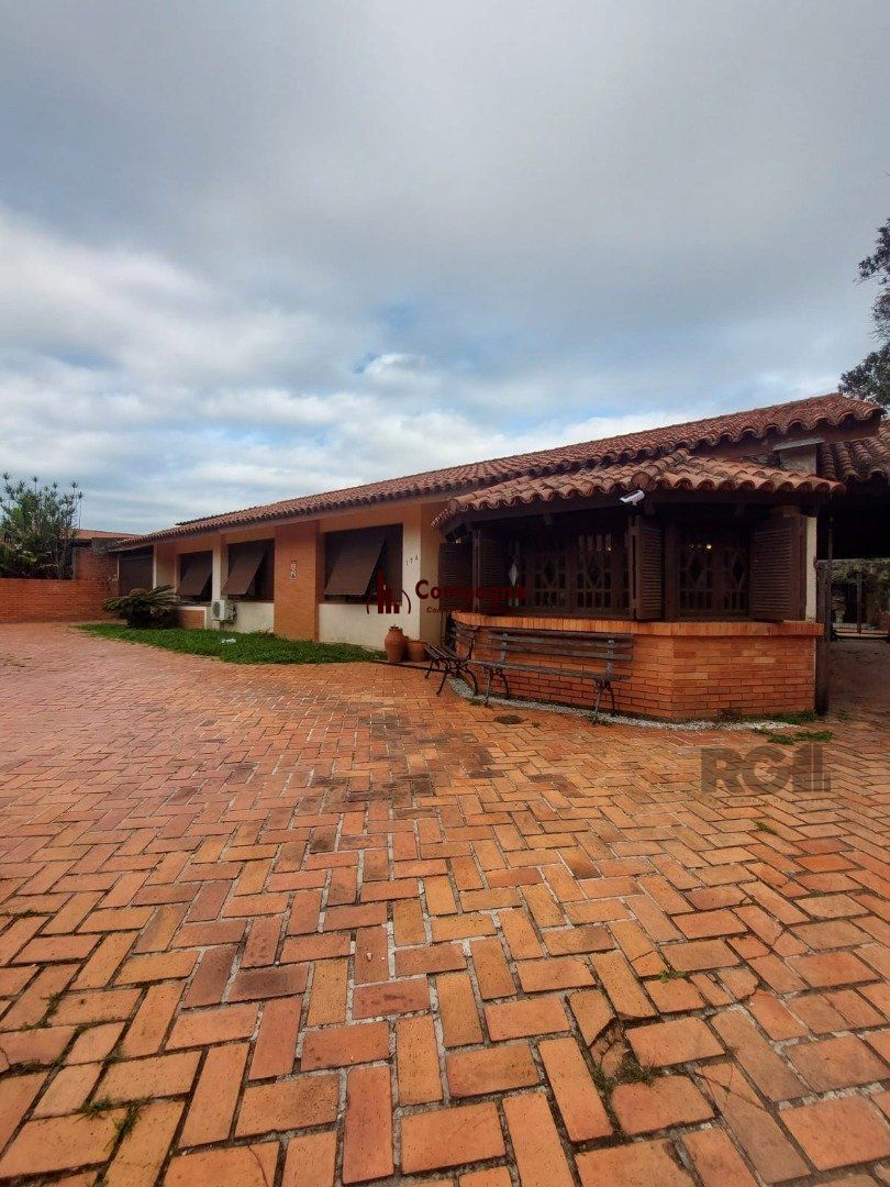 Casa 5 quartos à venda, 600m², Vila Assunção - Porto Alegre