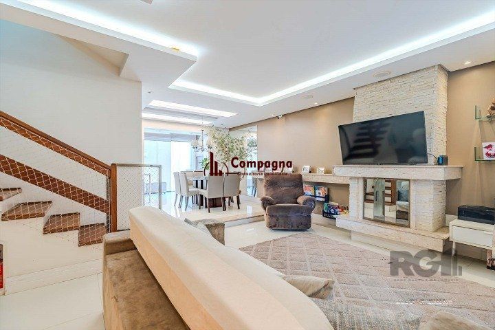 Casa 3 quartos à venda, 210m², Tristeza - Porto Alegre