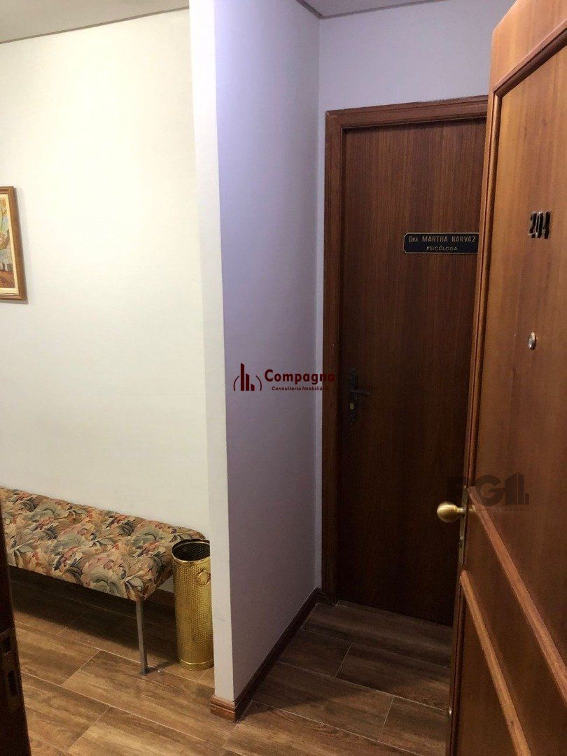 Sala Comercial à venda, 74m², Rio Branco - Porto Alegre — foto 2